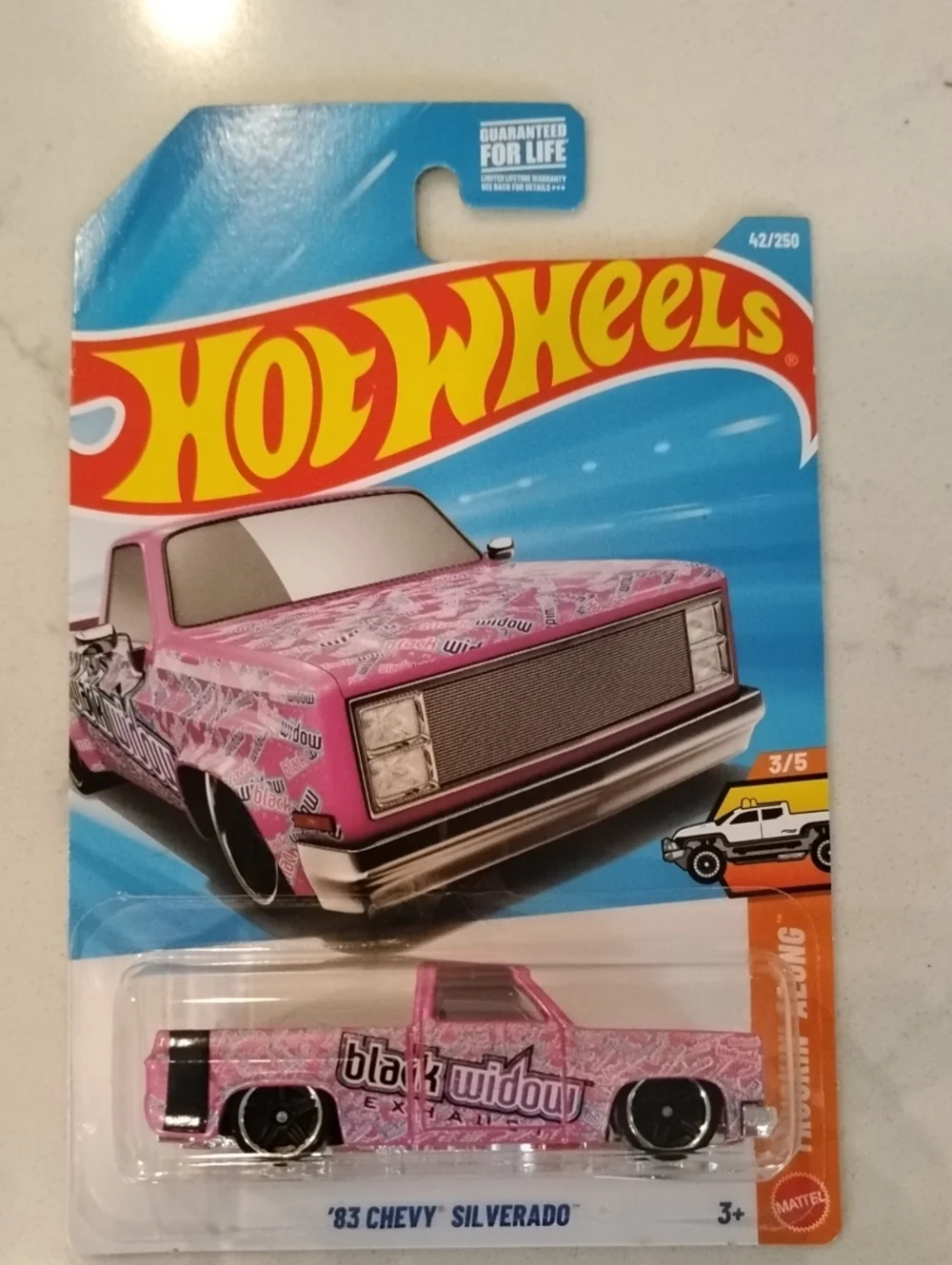 Mattel Hot Wheels '83 Chevy Silverado - Pink